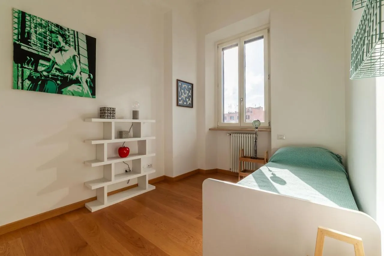 Roma Panoramica Luxury Apartment Italy