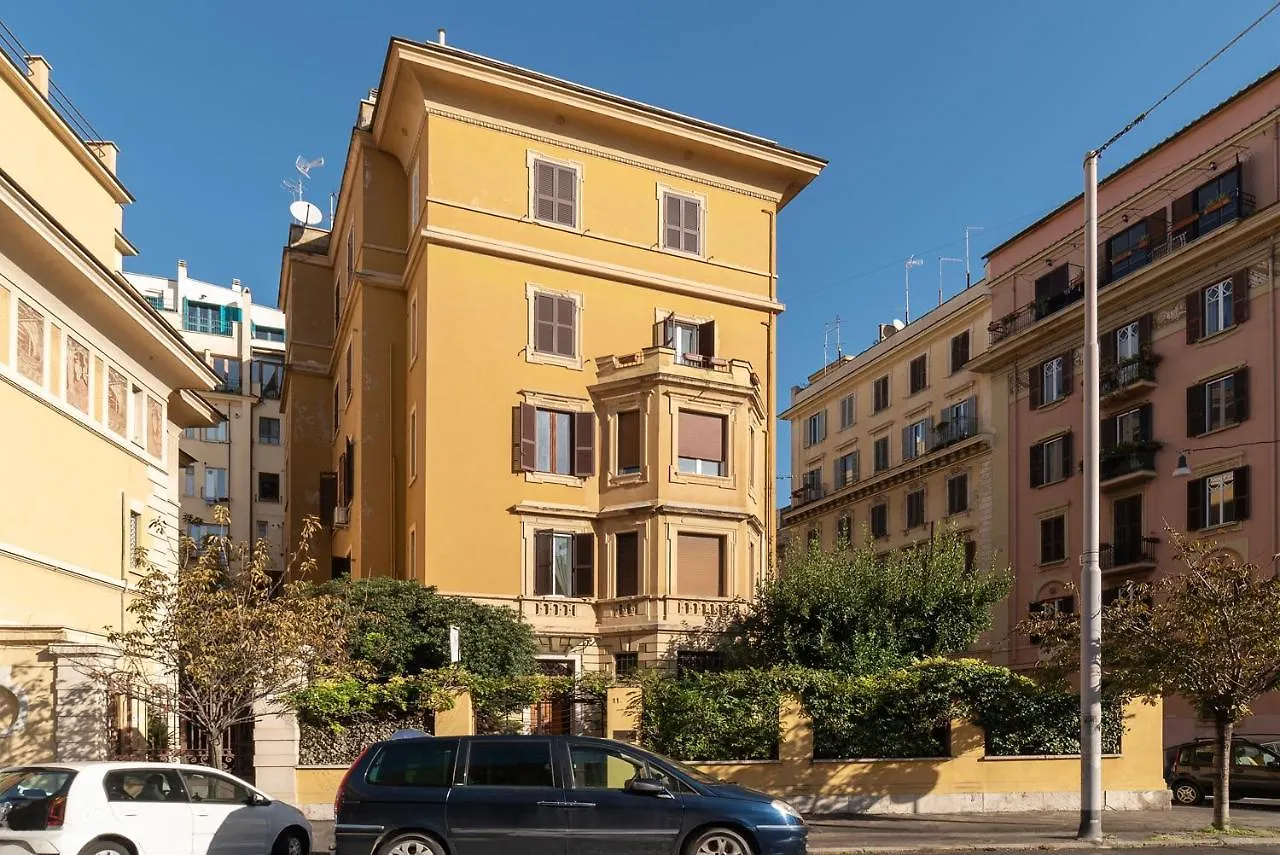 Roma Panoramica Luxury Apartment Italy