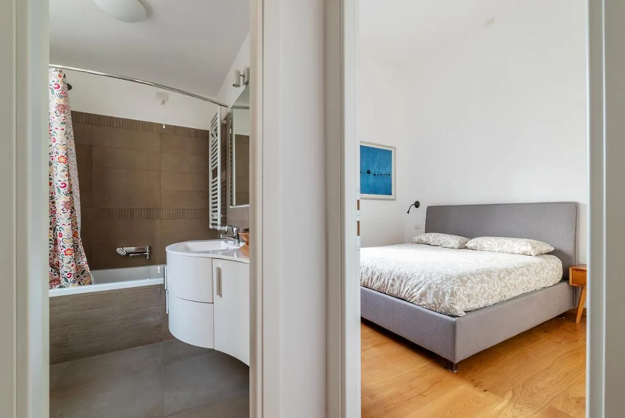 Roma Panoramica Luxury Apartment