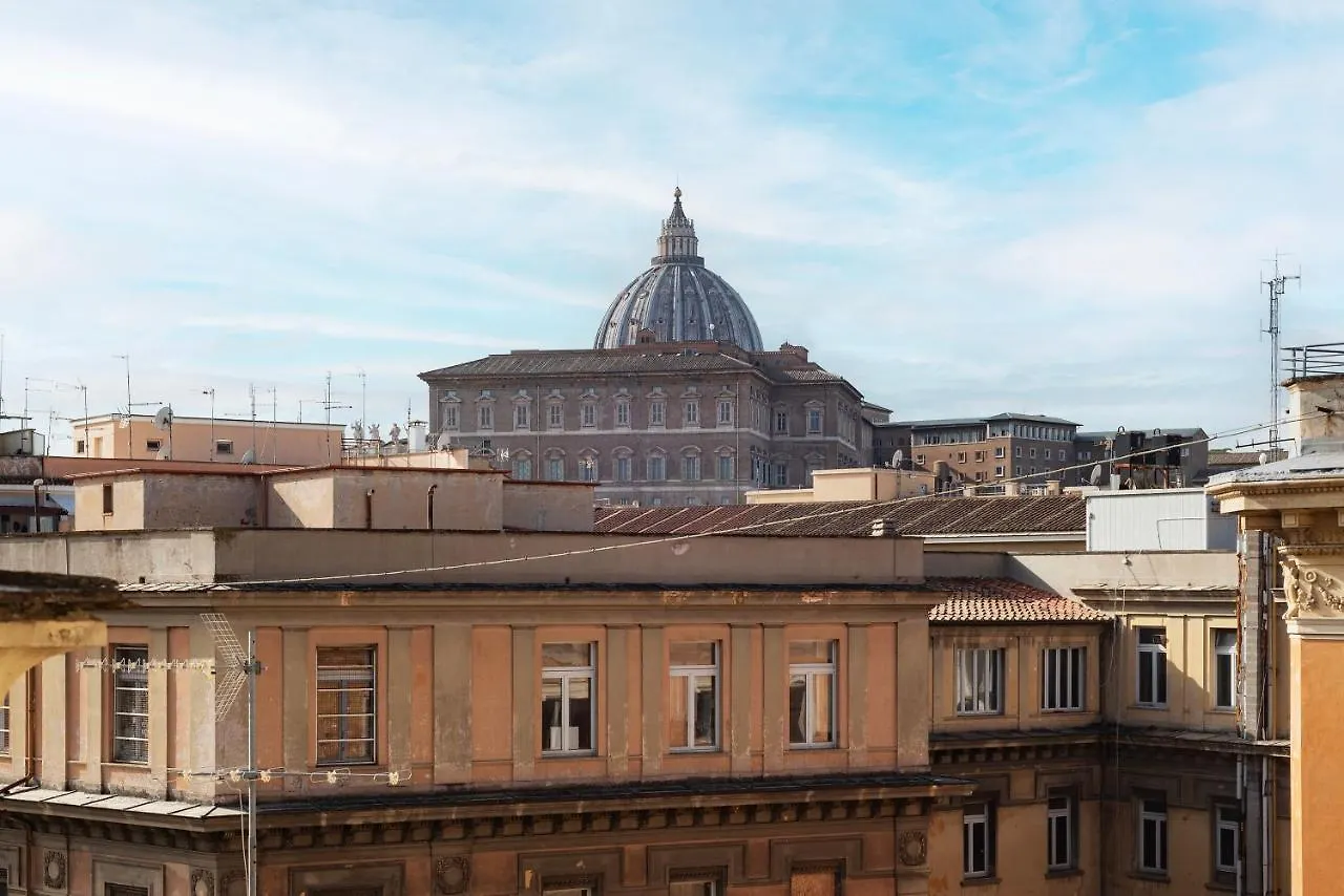 Roma Panoramica Luxury Apartment  Rome