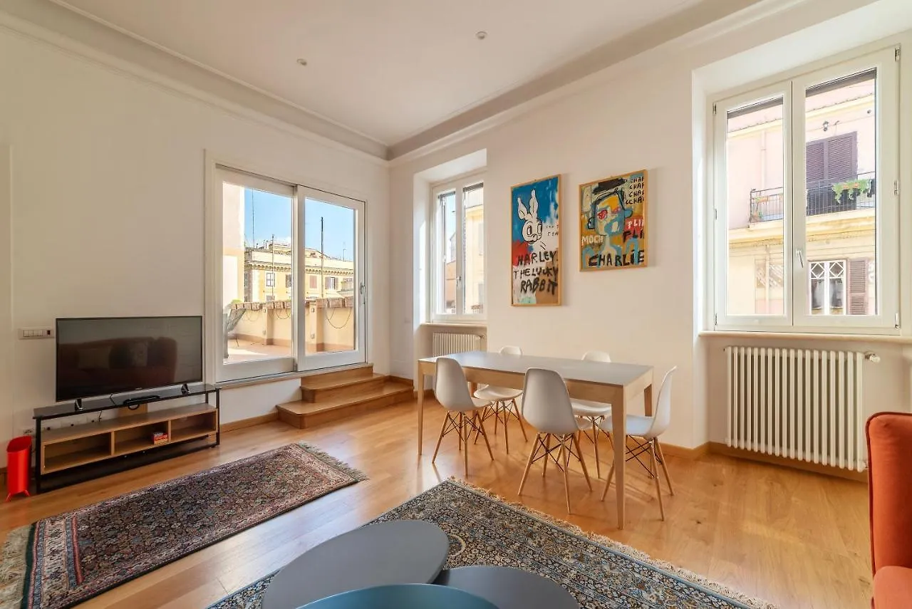 Roma Panoramica Luxury Apartment