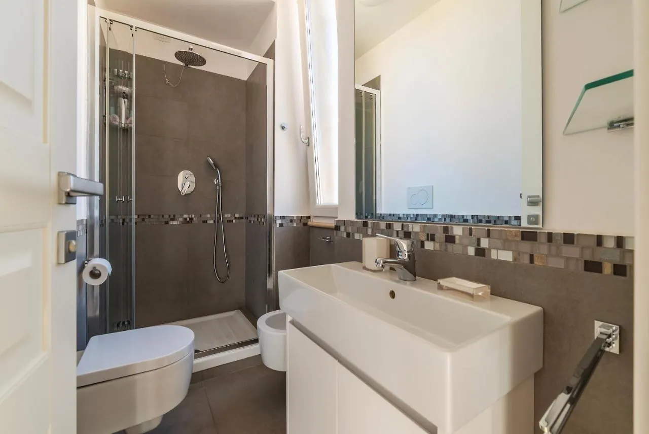 Roma Panoramica Luxury Apartment Italy