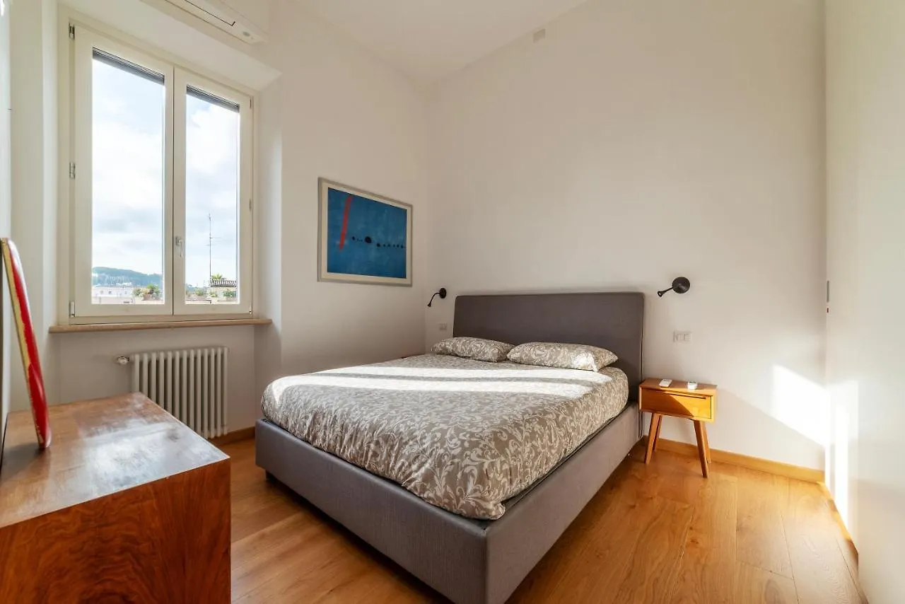 Roma Panoramica Luxury Apartment 0*, Rome Italy