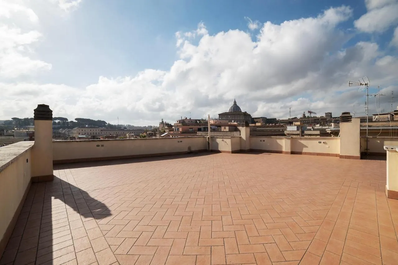 Roma Panoramica Luxury Apartment